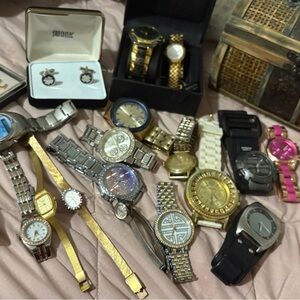 Elegant Gold and Silver Men's Watch